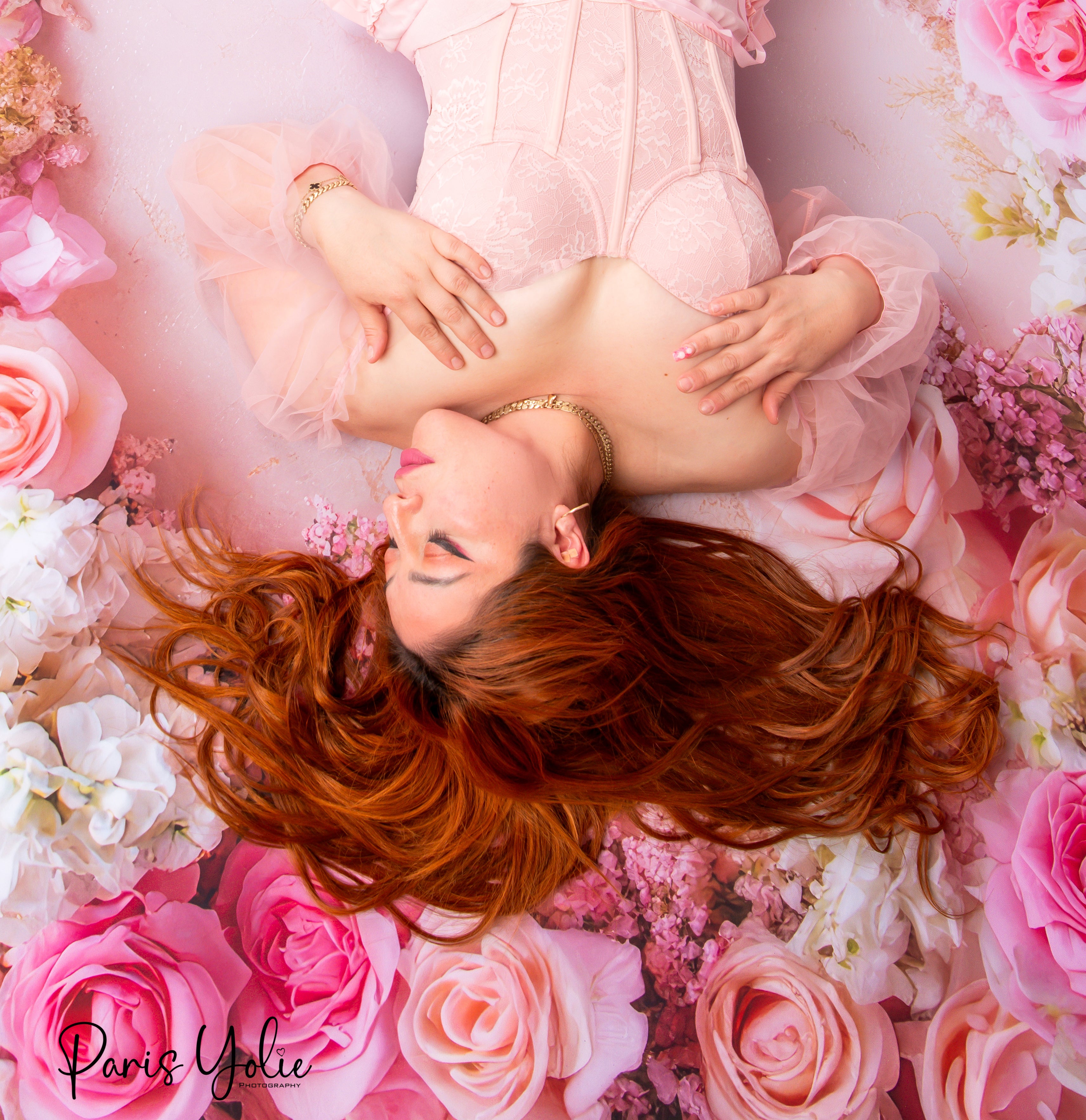 Kate Frühlings Blumen Rosa Rose Gummibodenmatte für Fotografie von Mini MakeBelieve