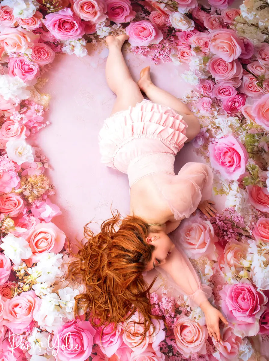Kate Frühlings Blumen Rosa Rose Gummibodenmatte für Fotografie von Mini MakeBelieve