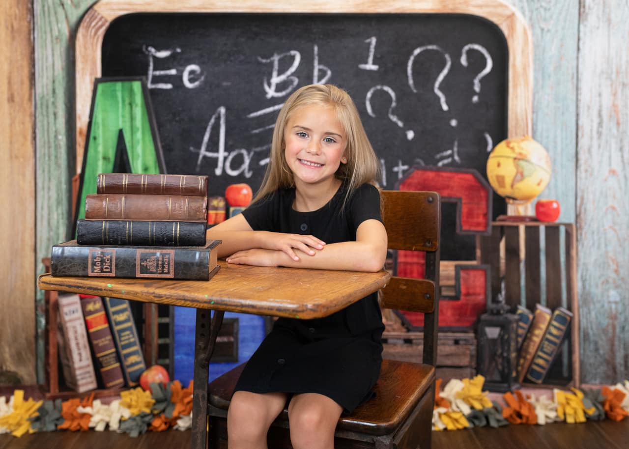 Kate Zurück zur Schule Sommer Tafel ABC Fleece Hintergrund