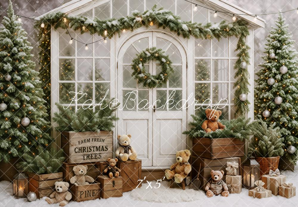 Kate Weihnachten Teddybären Geschenkboxen Winterhaus Hintergrund Entworfen von Patty Roberts - Kate Backdrop.de