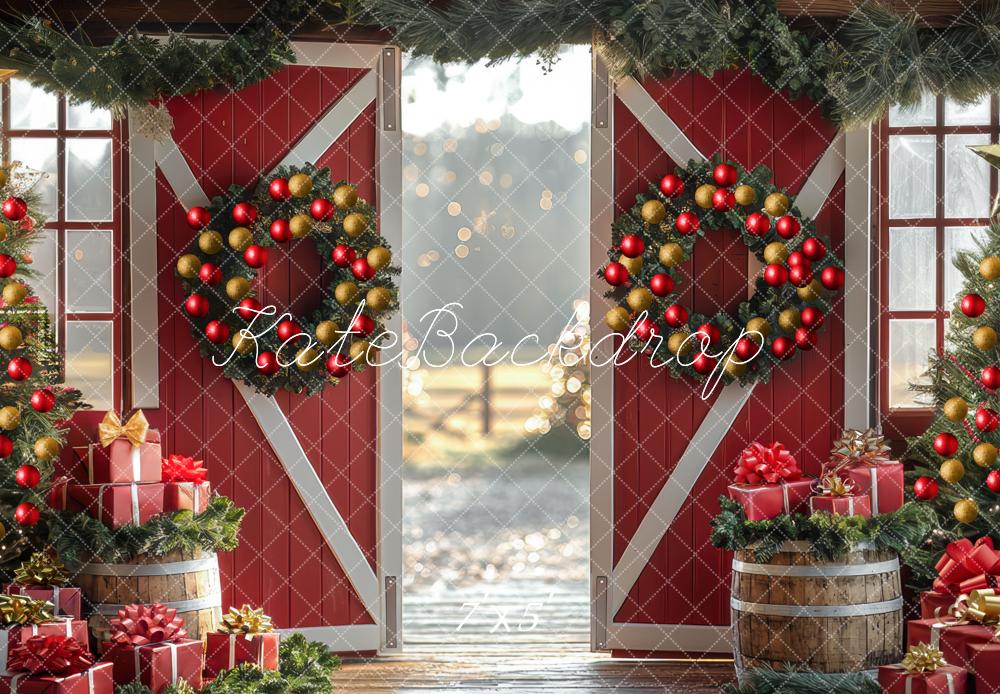 Kate Weihnachten Scheune Kränze Geschenke Rot Hintergrund Entworfen von Mini MakeBelieve - Kate Backdrop.de