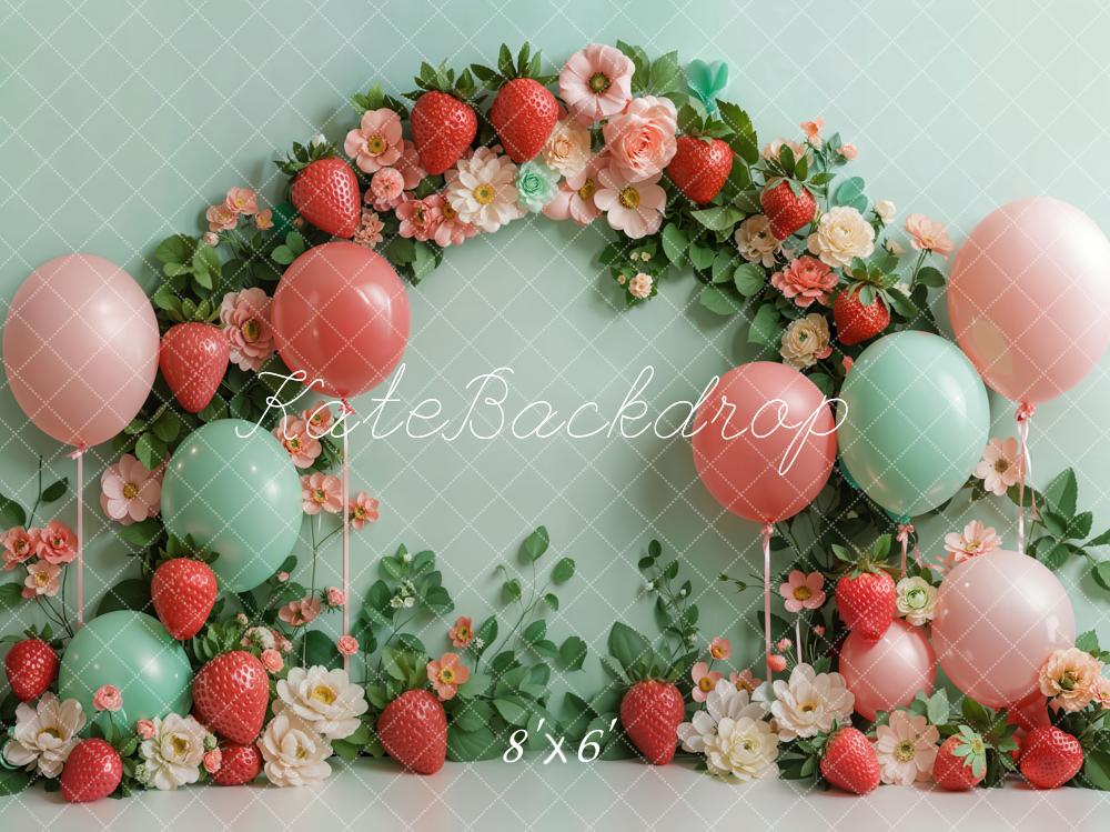 Kate Geburtstag Erdbeeren Blumen Bogen Pastell Hintergrund Entworfen von Emetselch