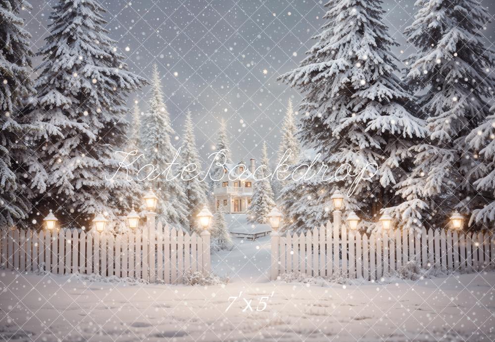 Kate Weihnachten Winterhaus Schneeflocken Weiß Hintergrund Entworfen von Emetselch