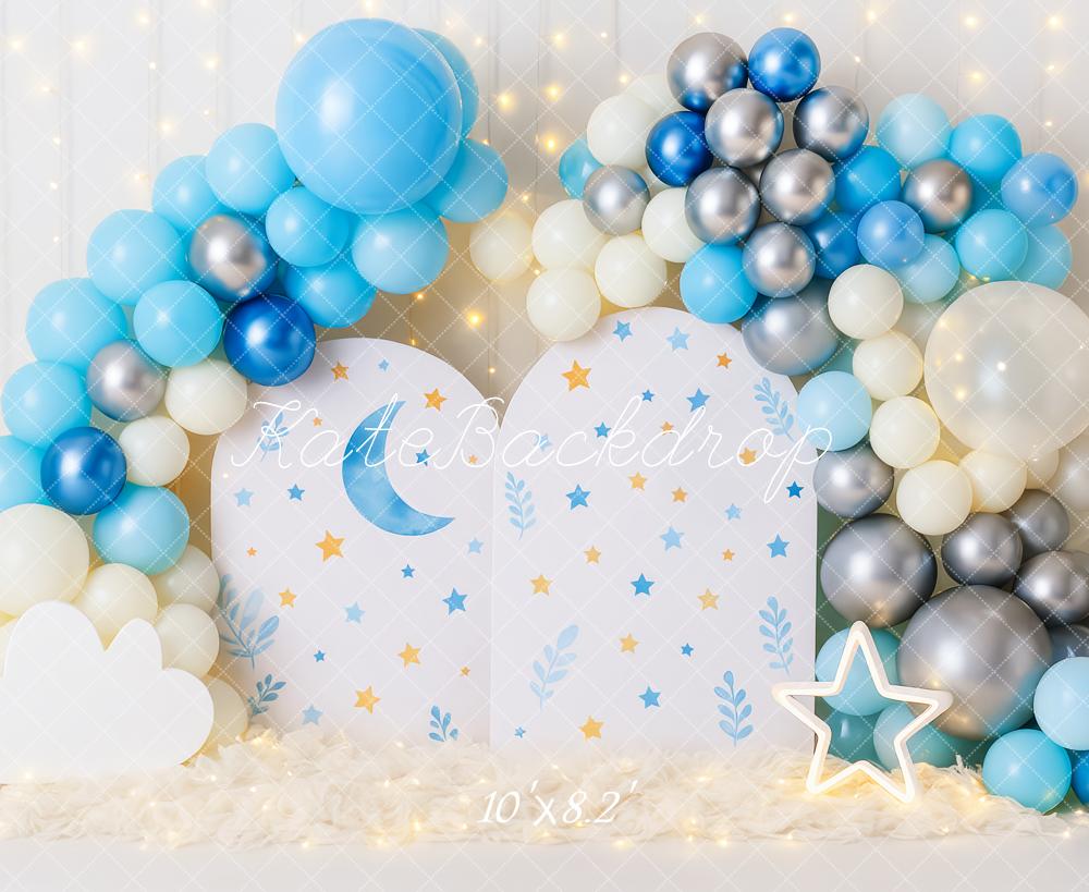 Kate Neugeborenes Ballonbogen Mond Sterne Blau Hintergrund Entworfen von Patty Roberts - Kate Backdrop.de