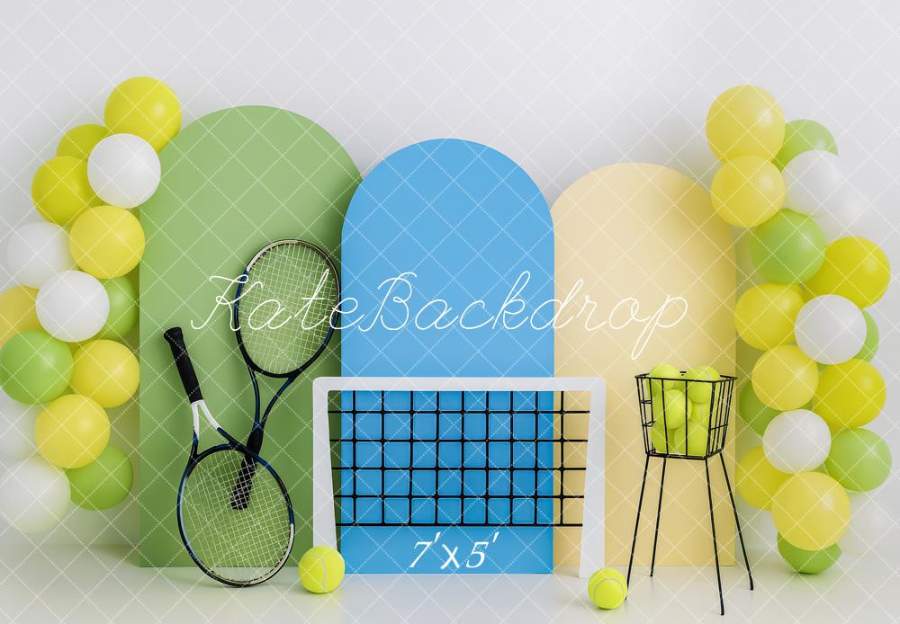 Kate Tennis Schläger Netz Ballons Bunt Hintergrund Entworfen von Patty Roberts - Kate Backdrop.de