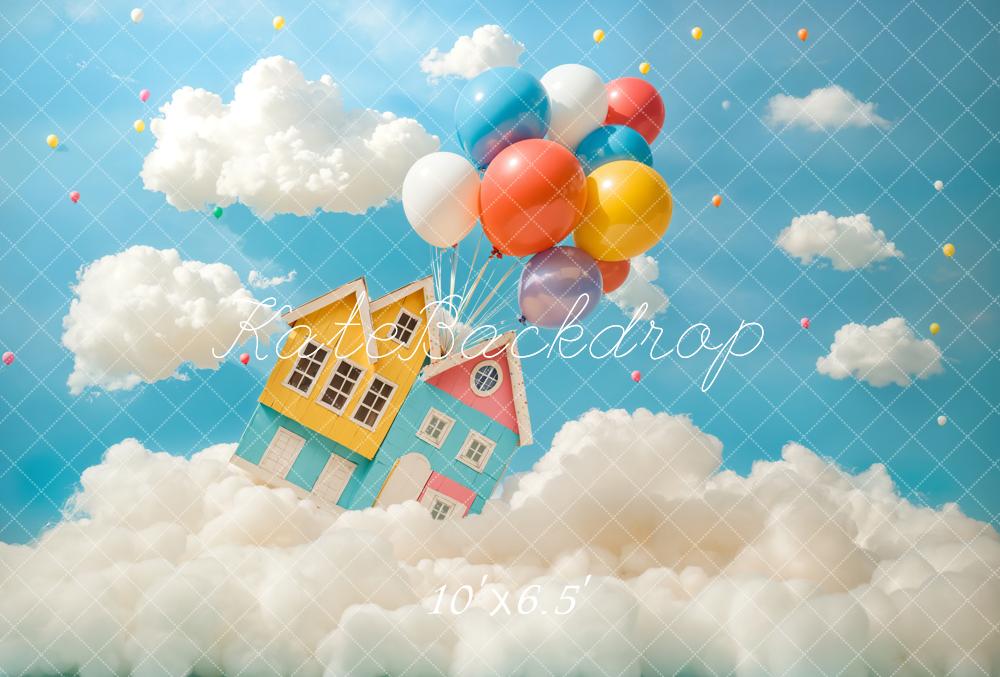 Kate Cartoon Haus Ballons Wolken Blau Fleece Hintergrund Entworfen von Chain - Kate Backdrop.de