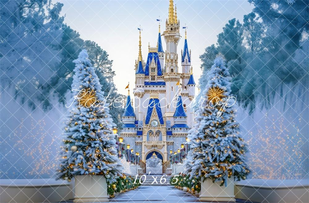 Kate Weihnachten Schloss Tannenbäume Blau Hintergrund Entworfen von Mini MakeBelieve - Kate Backdrop.de