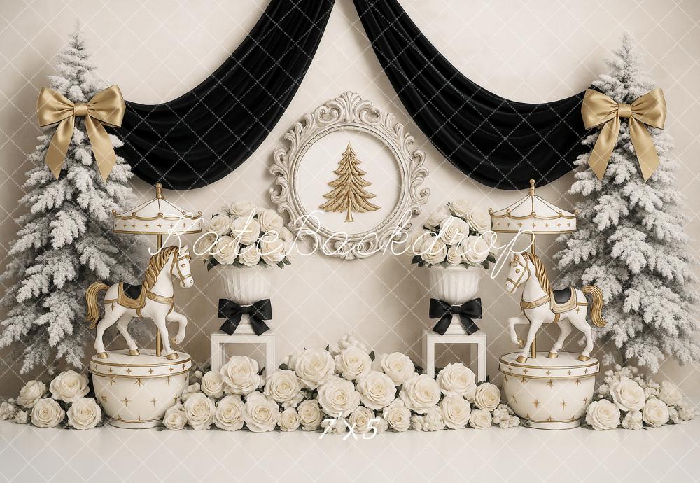 Kate Weihnachten Karussellpferde Tannen Creme Gold Hintergrund Entworfen von Ashley Paul - Kate Backdrop.de