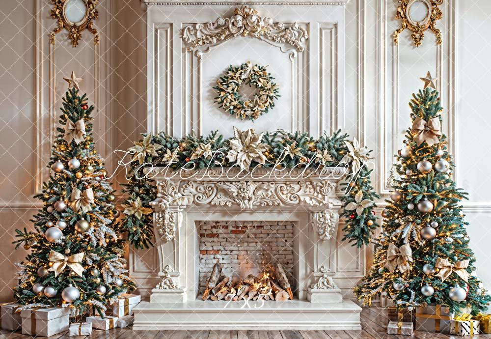 Kate Weihnachten Kamin Tannenbäume Gold Hintergrund Entworfen von Emetselch