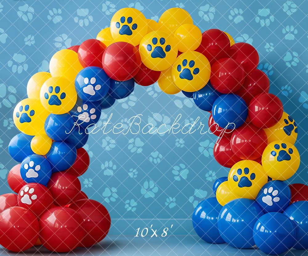 Kate Kinder Ballonbogen Pfoten Blau Rot Gelb Hintergrund Entworfen von Emetselch - Kate Backdrop.de