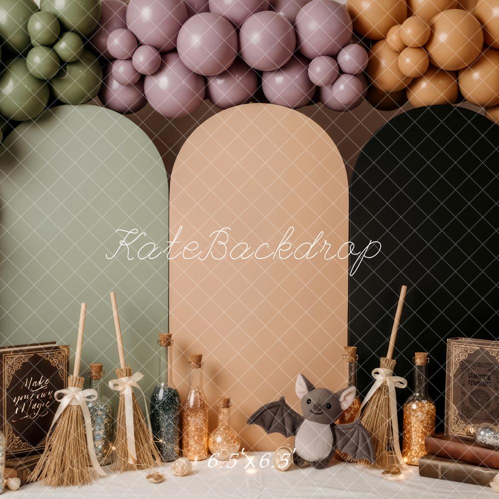 Kate Halloween Ballons Besen Pastell Hintergrund Entworfen von Patty Roberts