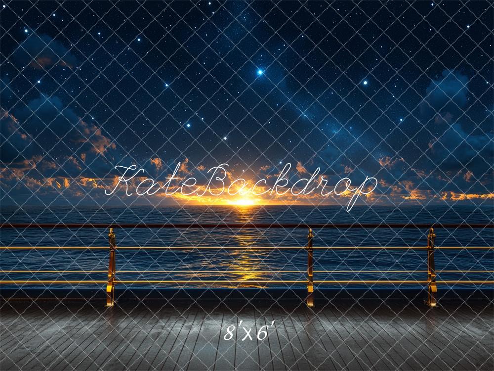 Kate Nacht Deck Meer Sonnenuntergang Hintergrund Entworfen von Mini MakeBelieve