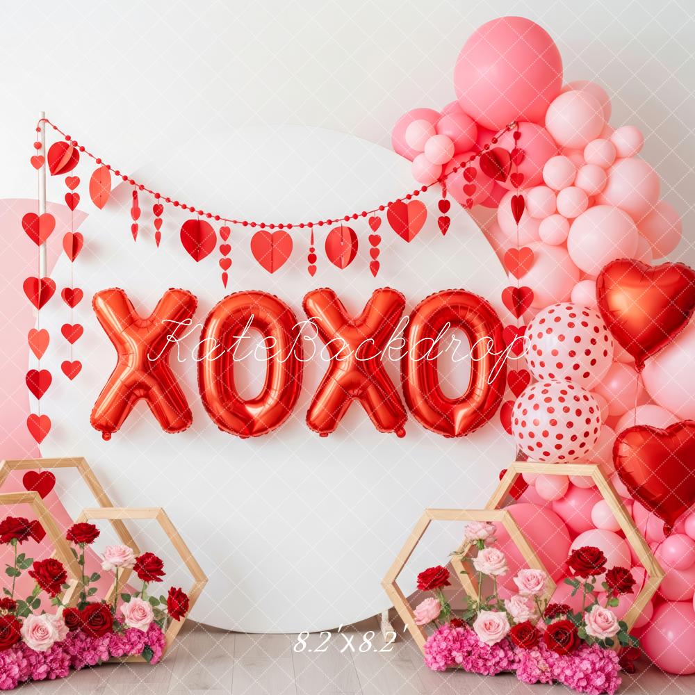 Kate Valentinstag XOXO Ballons Blumen Rosa Hintergrund Entworfen von Patty Roberts