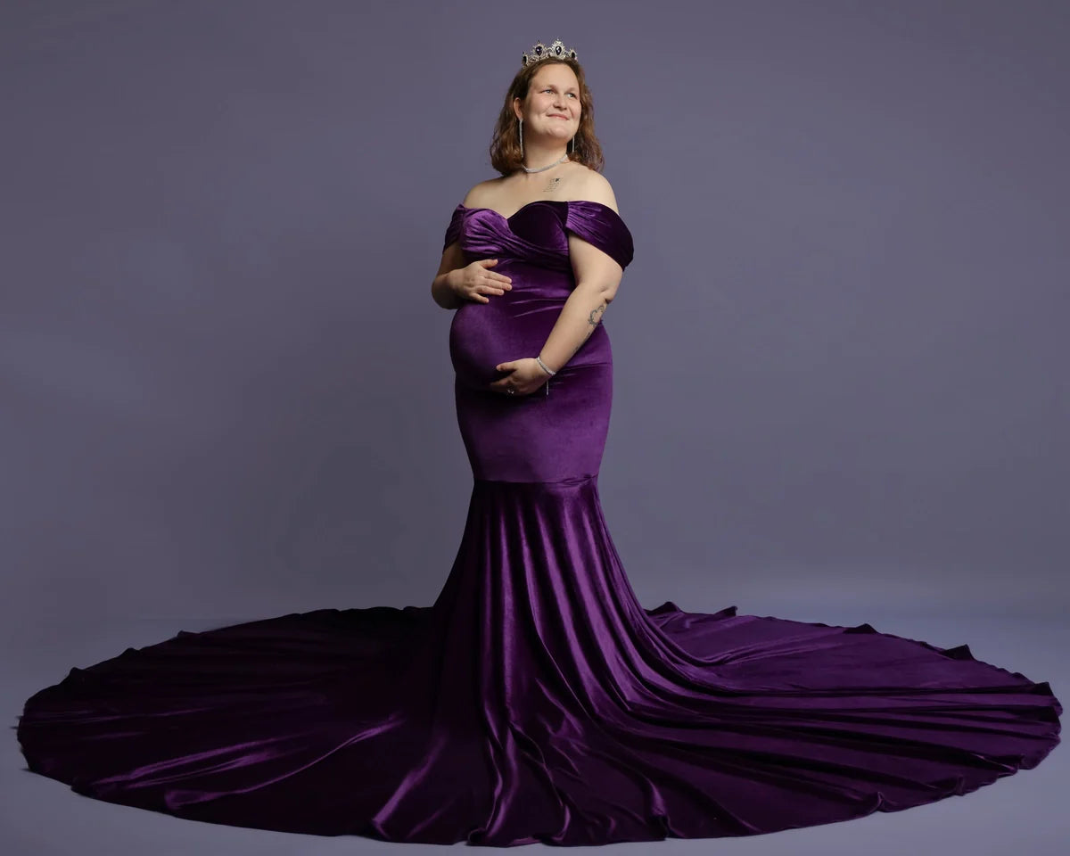 Kate Samtkleid mit V-Ausschnitt und Schwanz für Mutterschafts-Fotoshooting - Kate Backdrop.de