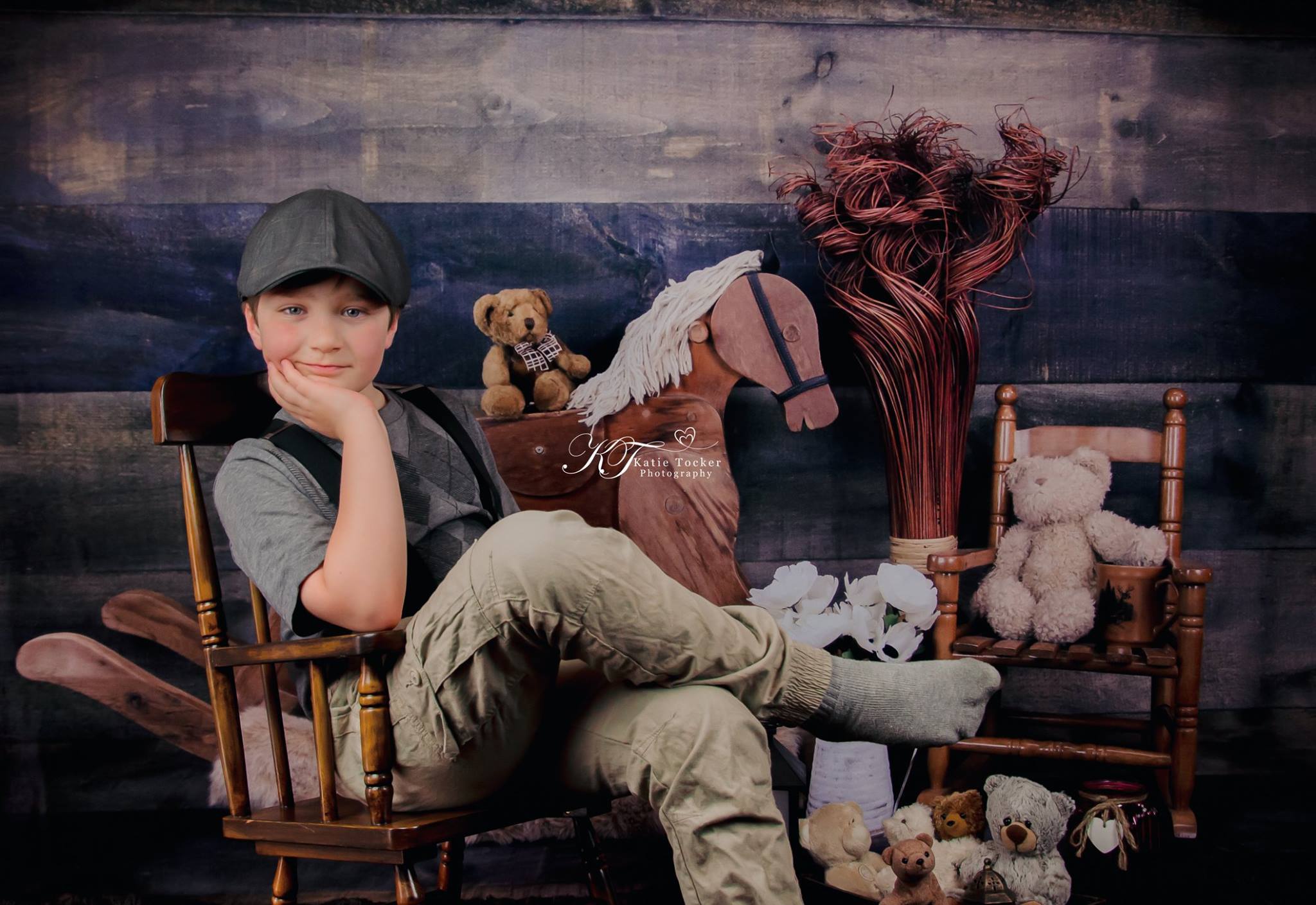 Kate Rocking Horse und Teddybär Kinder Kulisse für Fotografie Entworfen von Amanda Moffatt