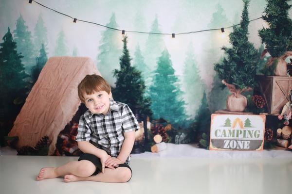 Kate Forest Camping Zelt und Lampe Kinder Kulisse für Fotografie von Megan Leigh Photography - Kate Backdrop.de