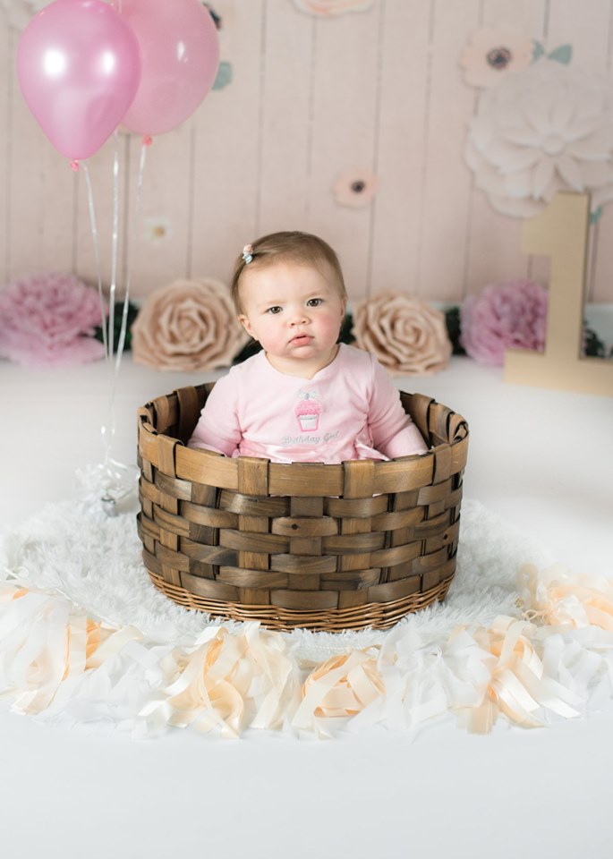 Kate Beiger Holzfußboden und Blumen-Hintergrund für Fotografie entworfen von Jerry_Sina - Kate Backdrop.de
