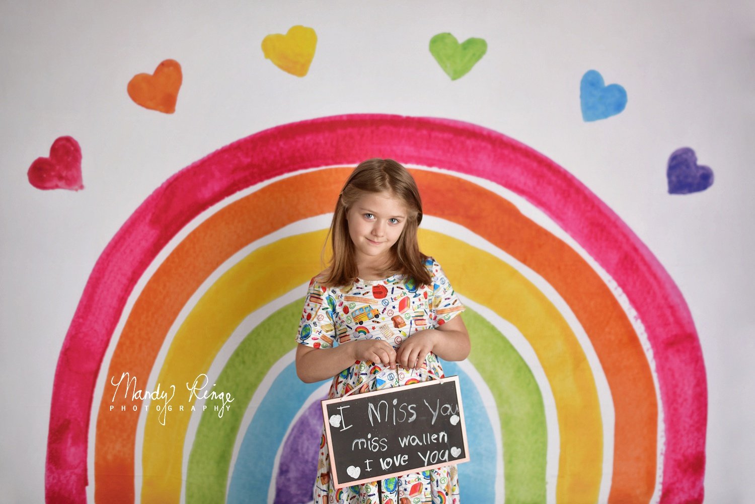 Kate Geburtstag Regenbogen Mädchen cake smash Hintergrund von Mandy Ringe Photography