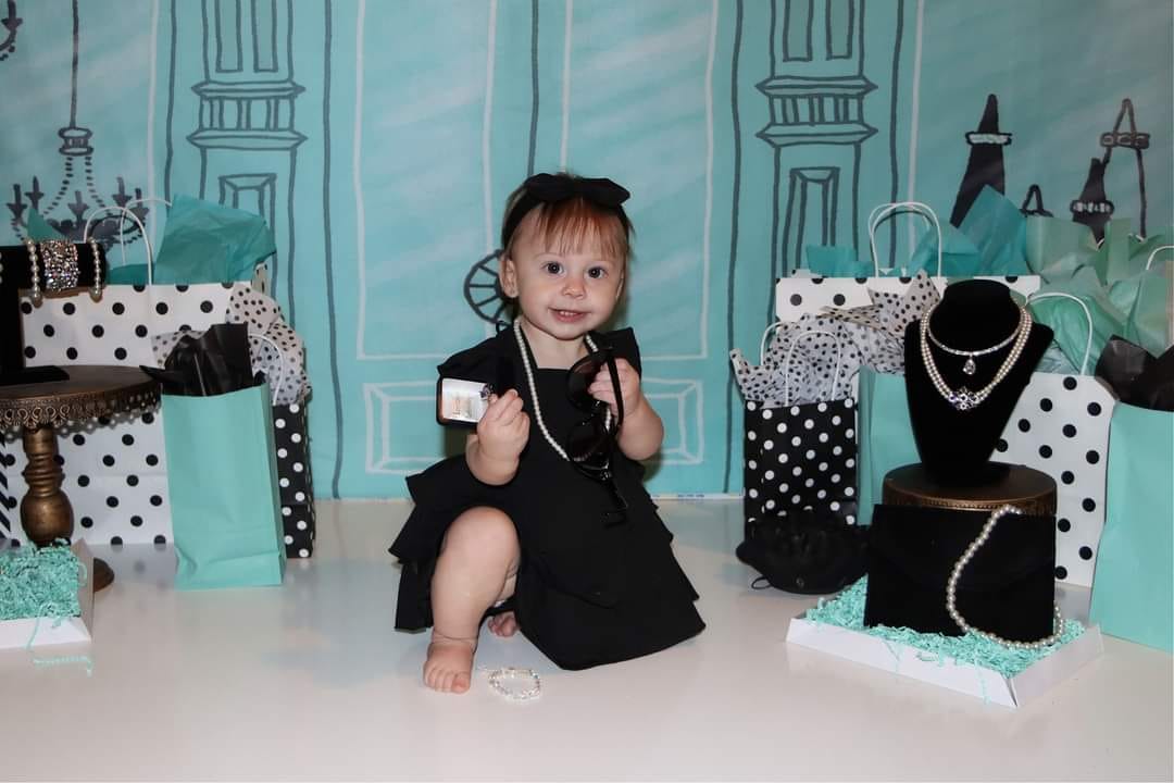 Kate Geschäft blau Mädchen Geburtstag Hintergrund  von Mandy Ringe Photography - Kate Backdrop.de