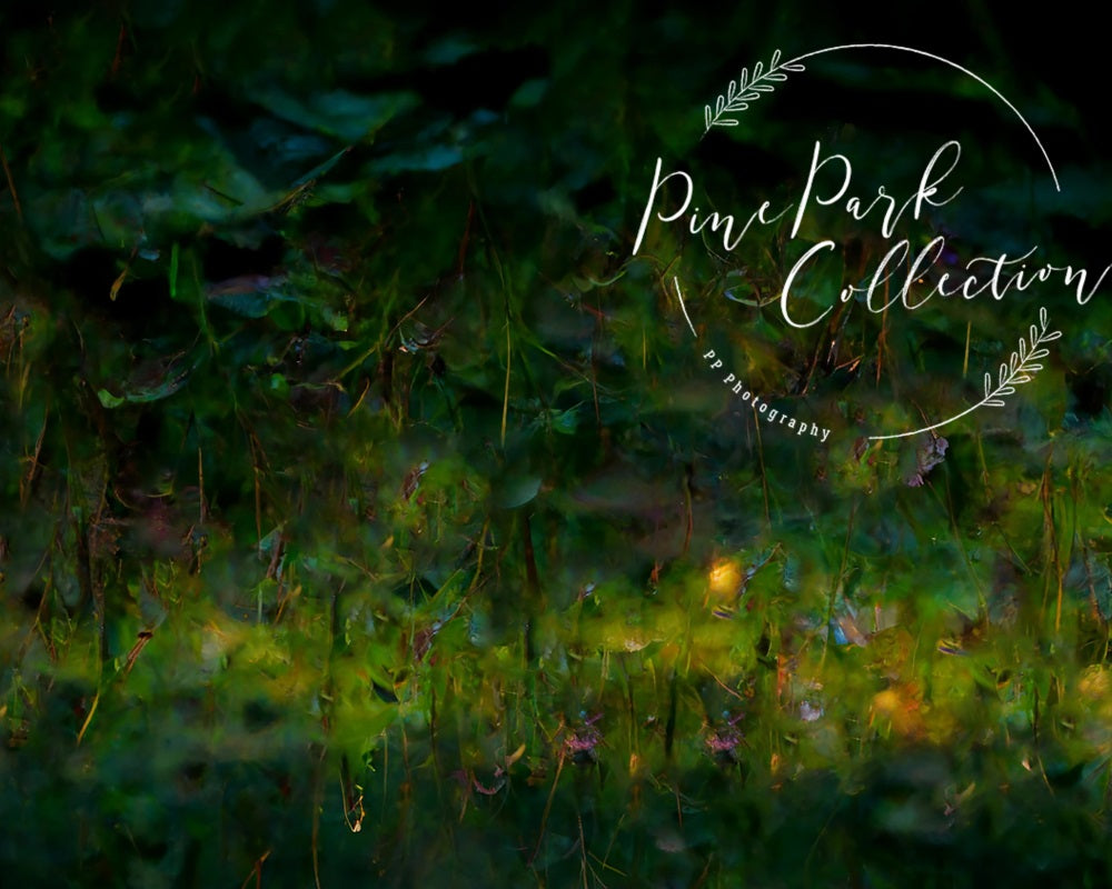 Kate Fee Garten Laune grüne Blätter Landschaft Hintergrund von Pine Park Collection