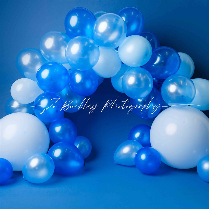 Kate Blau Luftballons Hintergrund Geburtstag von Jo Buckley Photography - Kate Backdrop.de