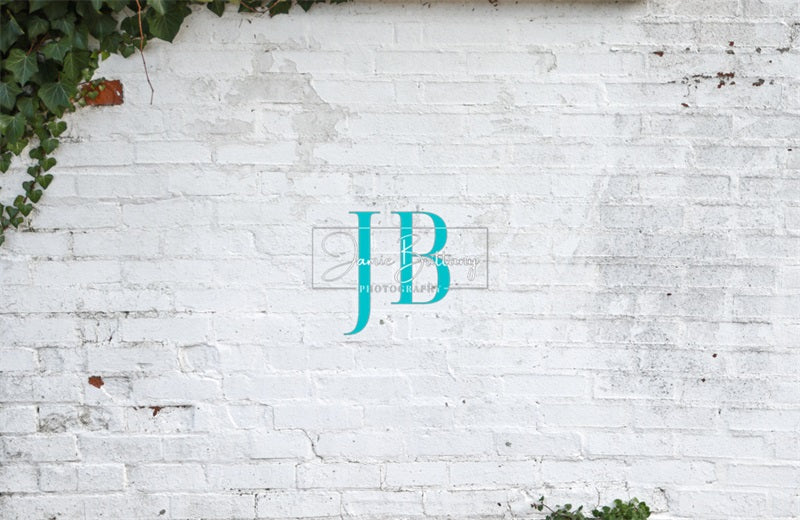Kate Frühling Weiße Ziegelwand von JB Fotografie