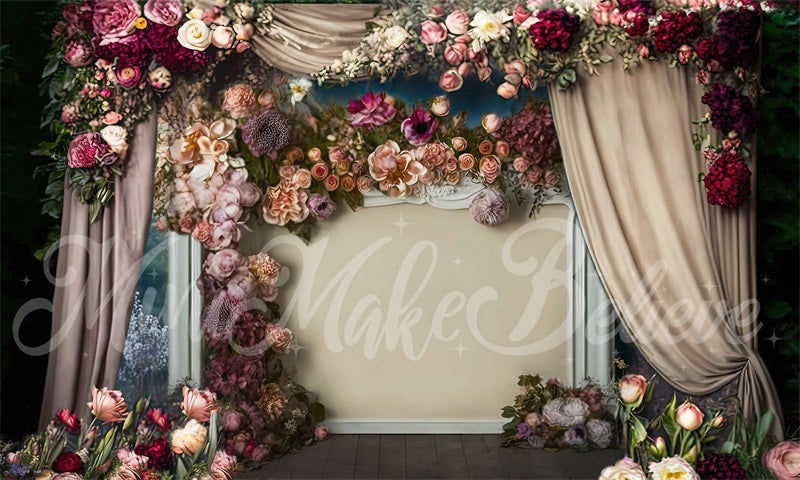 Kate Painterly Fine Art Floral Antiker Kamin mit Vorhängen Hintergrund von Mini MakeBelieve