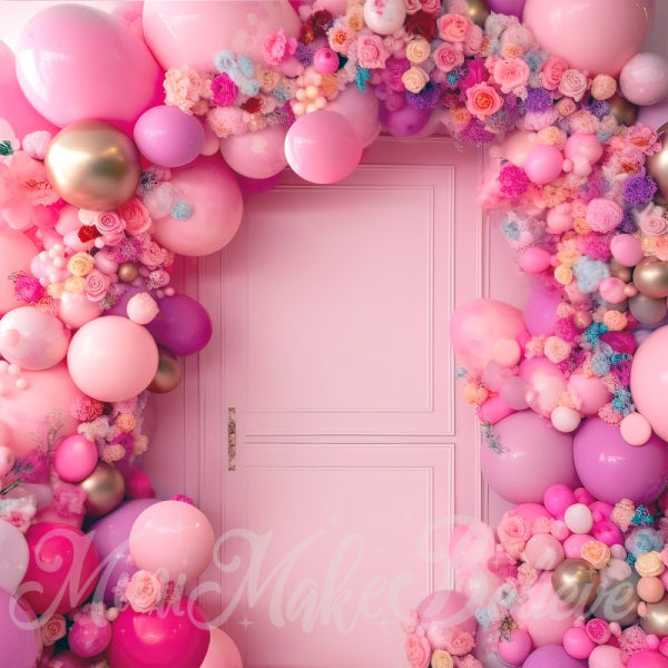 Kate Painterly Fine Art Blumen Ballonbogen Rosa Tür Hintergrund von Mini MakeBelieve