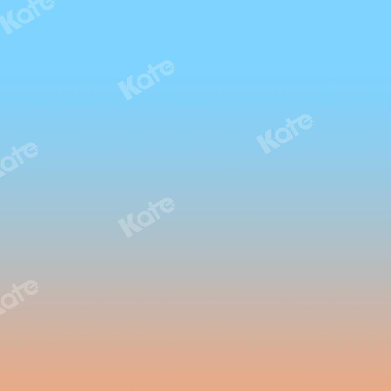 Kate Abstrakter babyblauer Farbverlauf-orange Hintergrund Ombre