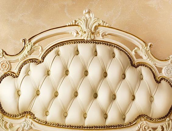 Katebackdrop：Kate Continental White Golden Headboard  Backdrop