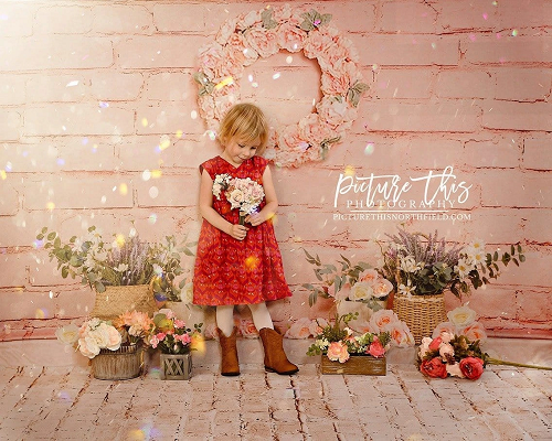 Kate Rosa Backsteinmauer Frühling  Blumen Kinder Hintergrund entworfen von Jia Chan Photography