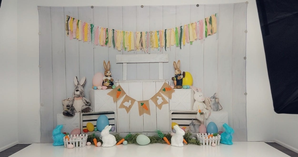 Kate Weiß Ostern Hase Ei Stand Hintergrund von Emetselch