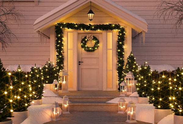 Weihnachten Weiß Von und Haus mit Bäume Dekoration Nacht Hintergrund
