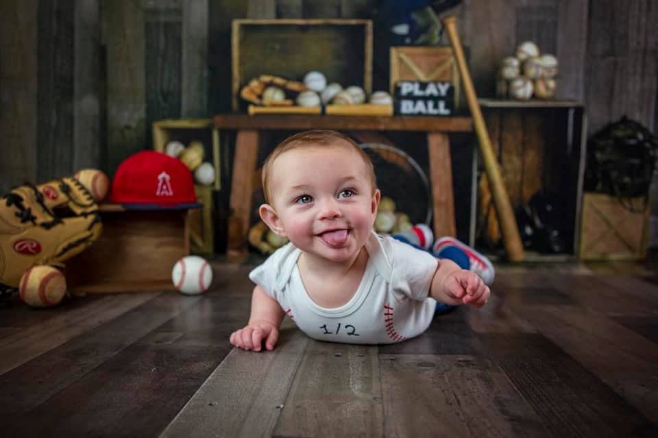 Kate Weinlese Baseball Sport Hintergrund entworfen von Mandy Ringe Photography