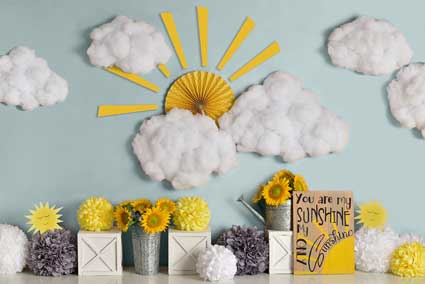 Kate Frühling Sonne Wolken Blumen  gelb Hintergrund Entworfen von Mandy Ringe Photography - Kate Backdrop.de