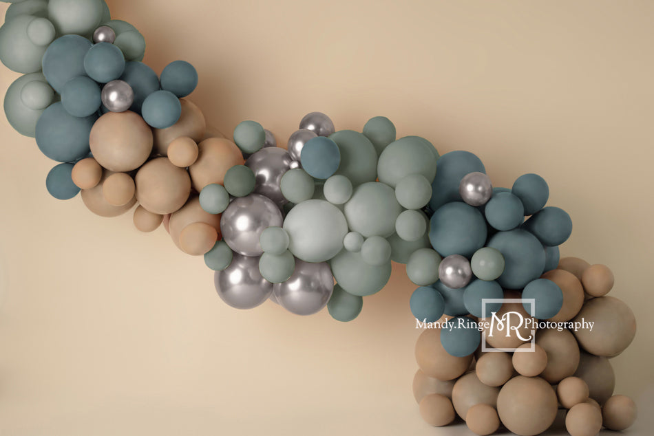 Kate blau  Boho Hintergrund Ballongirlande von Mandy Ringe Photography - Kate Backdrop.de