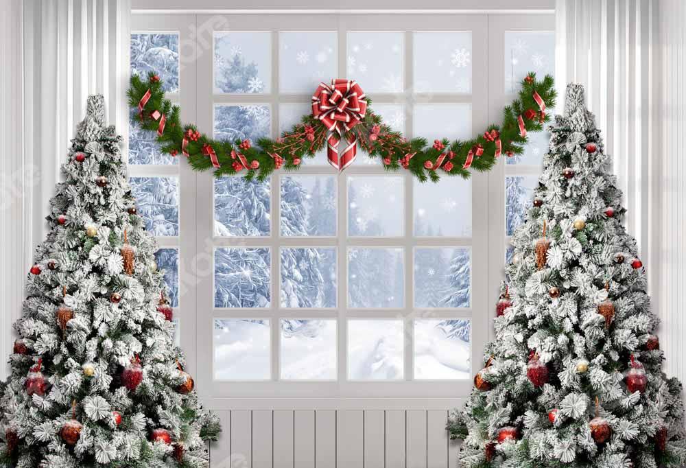 Kate Weihnachten Baum Winter Weißer Fenster Hintergrund von Chain Photography