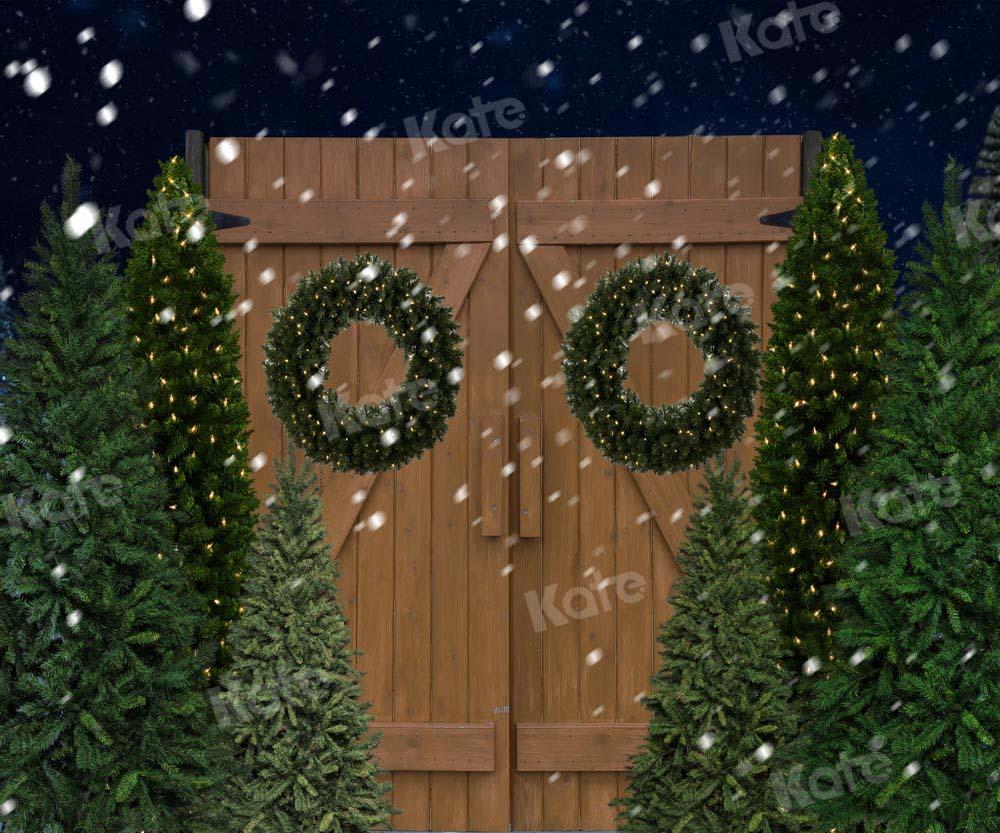 Kate Nacht Schnee Weihnachten Hintergrund Holz Tür  von Chain Photography