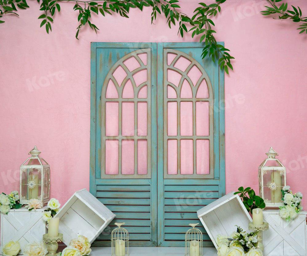 Kate Rosa Prinzessin Zimmer Hintergrund Blau Holz Tür von Emetselch
