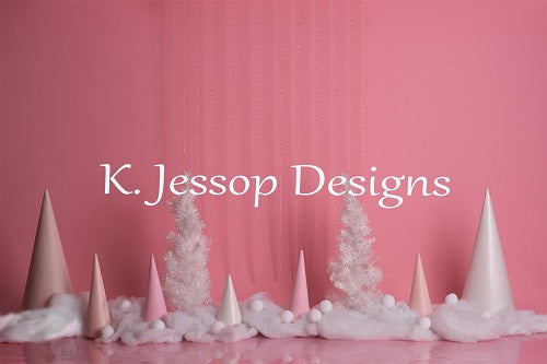 Kate Winter  rosa Hintergrund entworfen von Keerstan Photography
