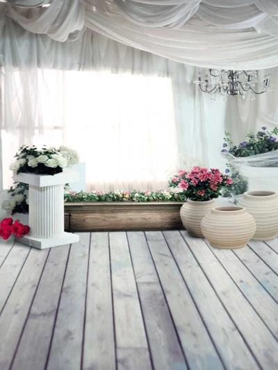 Kate Hochzeitsholzboden mit weißen Vorhängen und Blumenhintergründen für Fotografie