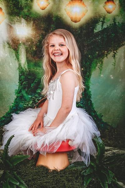 Kate Spirit Fairy Tree House Wald Kinder Hintergrund für Fotografie Designed by JFCC - Kate Backdrop.de