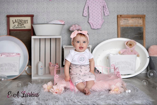 Kate Badezeit Baby Hintergrund Sommer Gummienten und Blasen Fotos von Erin Larkins