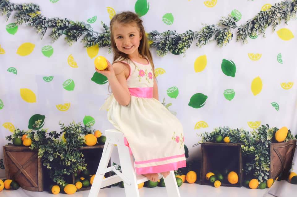 Kate Lemon Lines Sommer Children Kulisse für die Fotografie von Megan Leigh Photography - Kate Backdrop.de