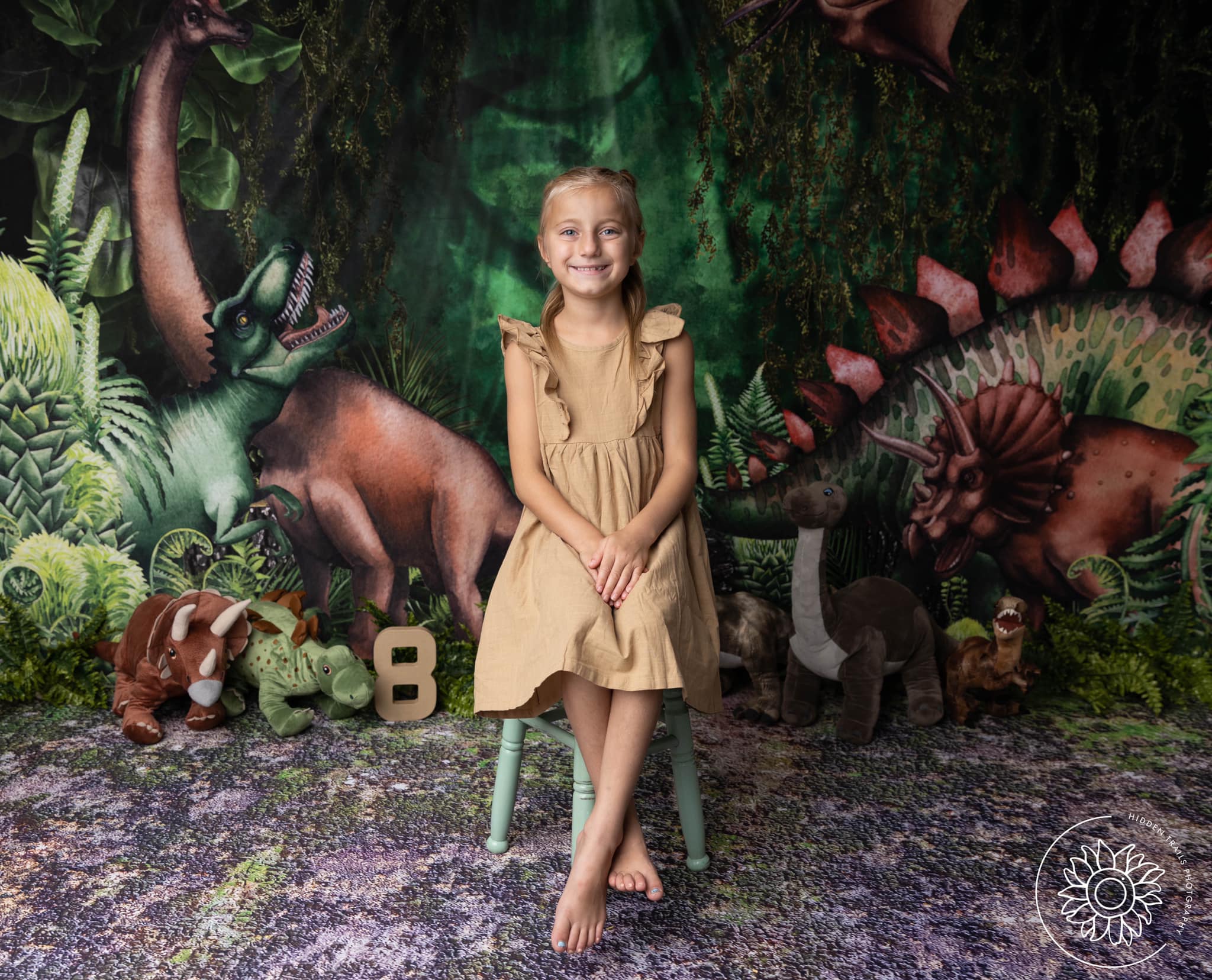 Kate Frühling Dschungel Abenteuer Dinosaurier Hintergrund von Mandy Ringe - Kate Backdrop.de