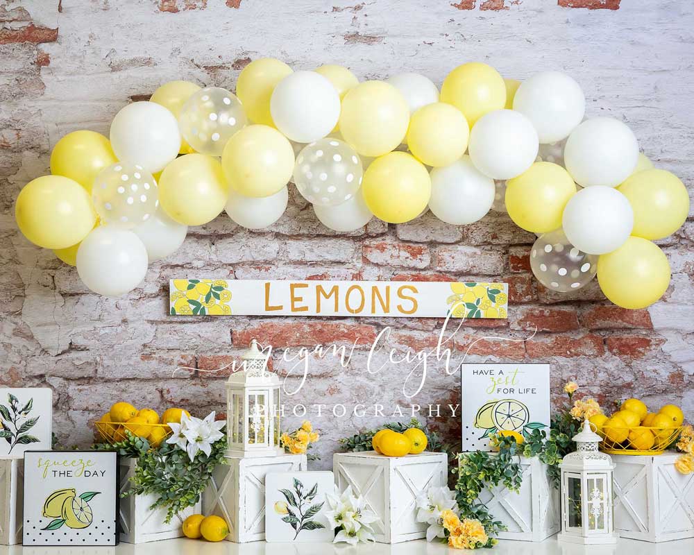 Kate Cake Smash Hintergrund Geburtstag Zitronen von Megan Leigh Photography