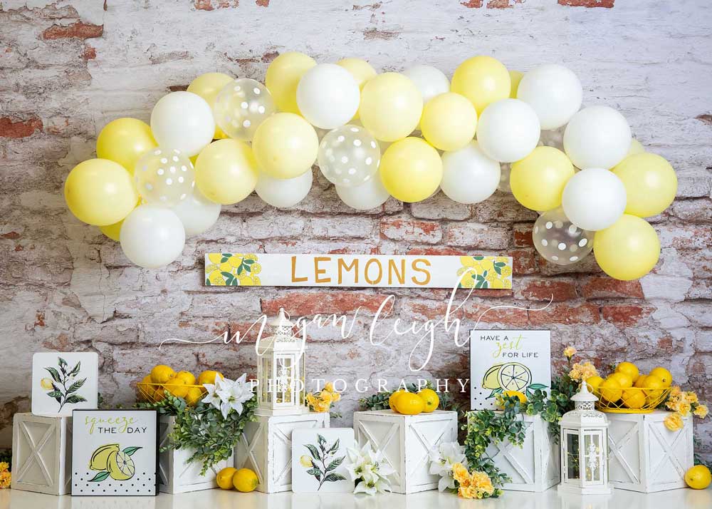 Kate Cake Smash Hintergrund Geburtstag Zitronen von Megan Leigh Photography